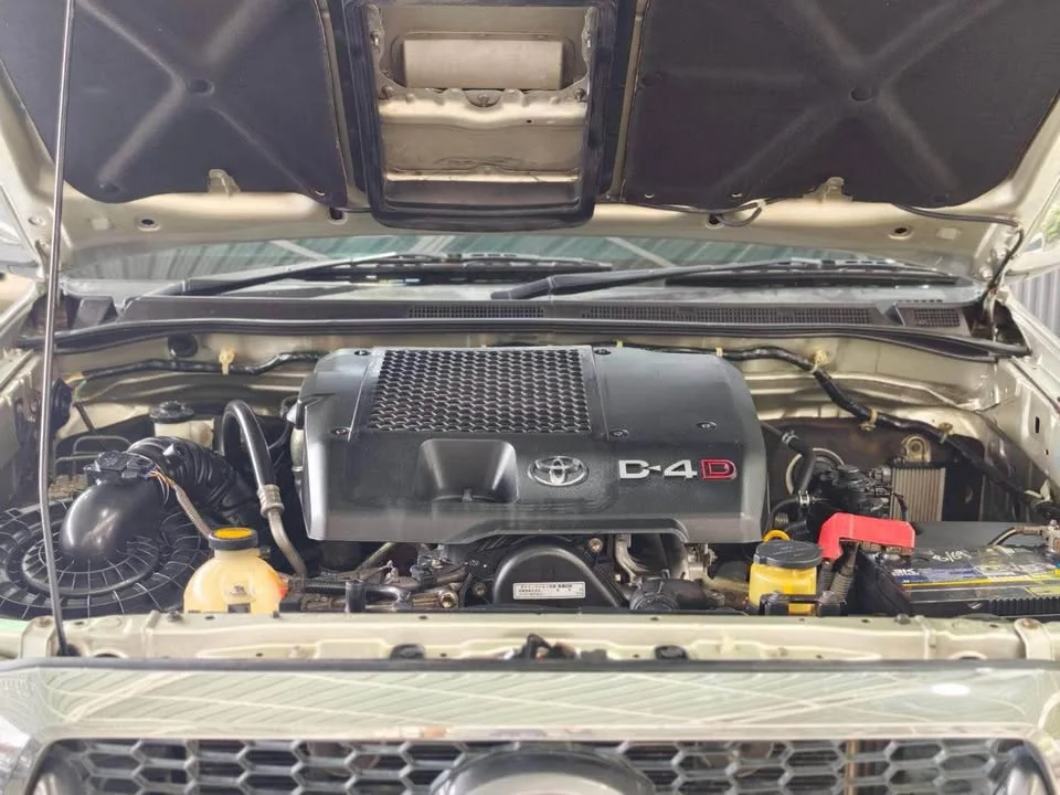 2010 Toyota Hilux VII 3
