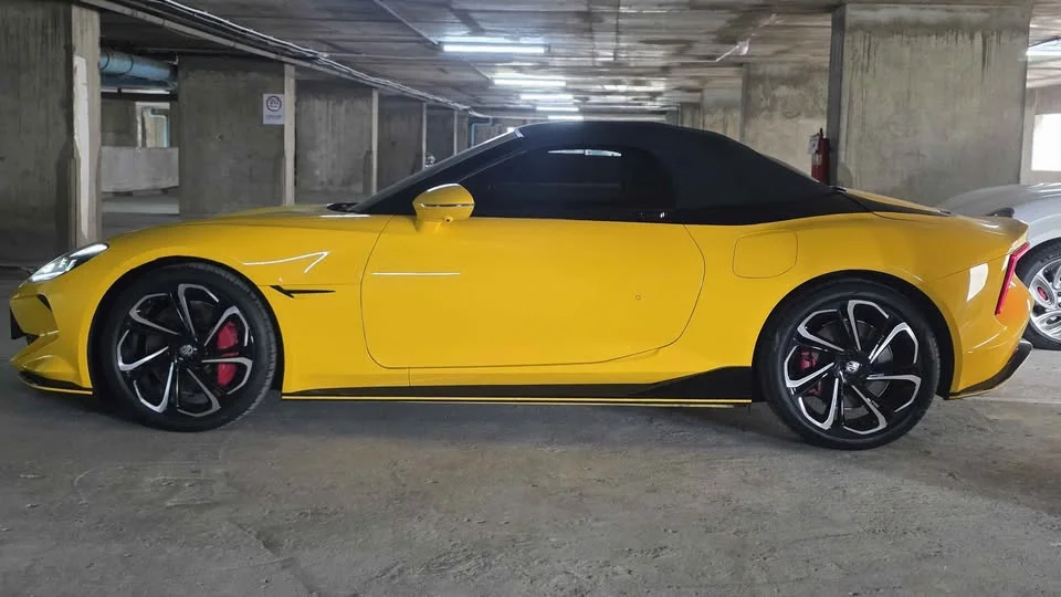 2024 MG Cyberster 3