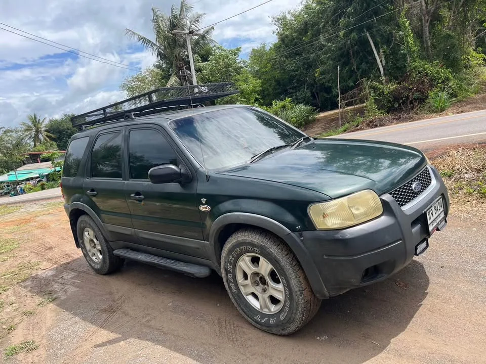 2004 Ford Escape I 3
