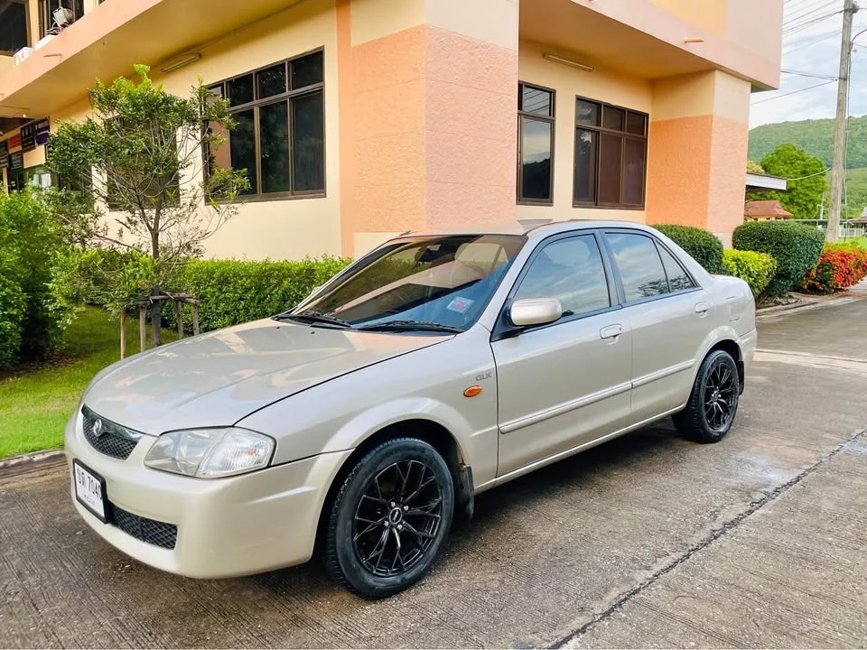 2004 Mazda 323 VIII 2