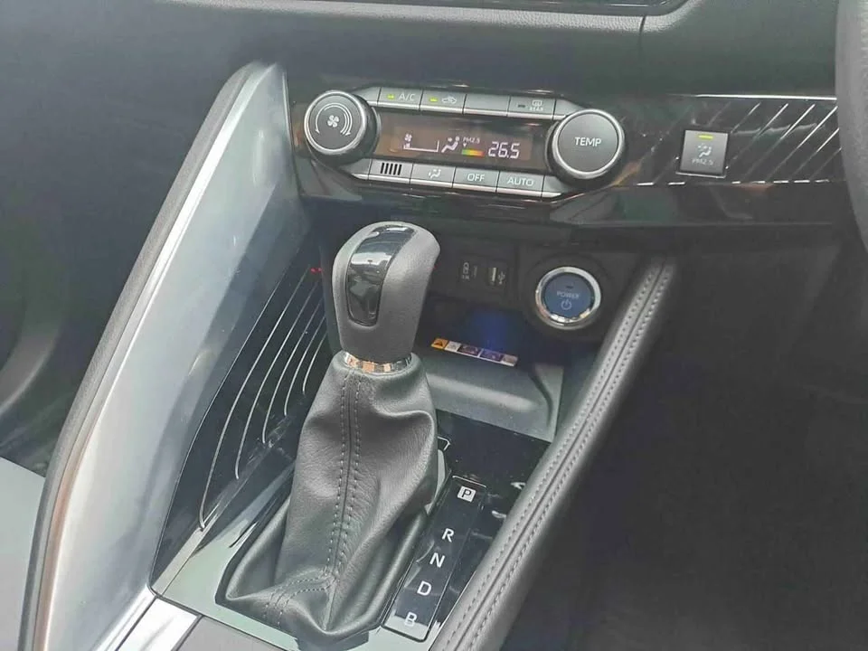 2024 Toyota Yaris Cross AC200 2