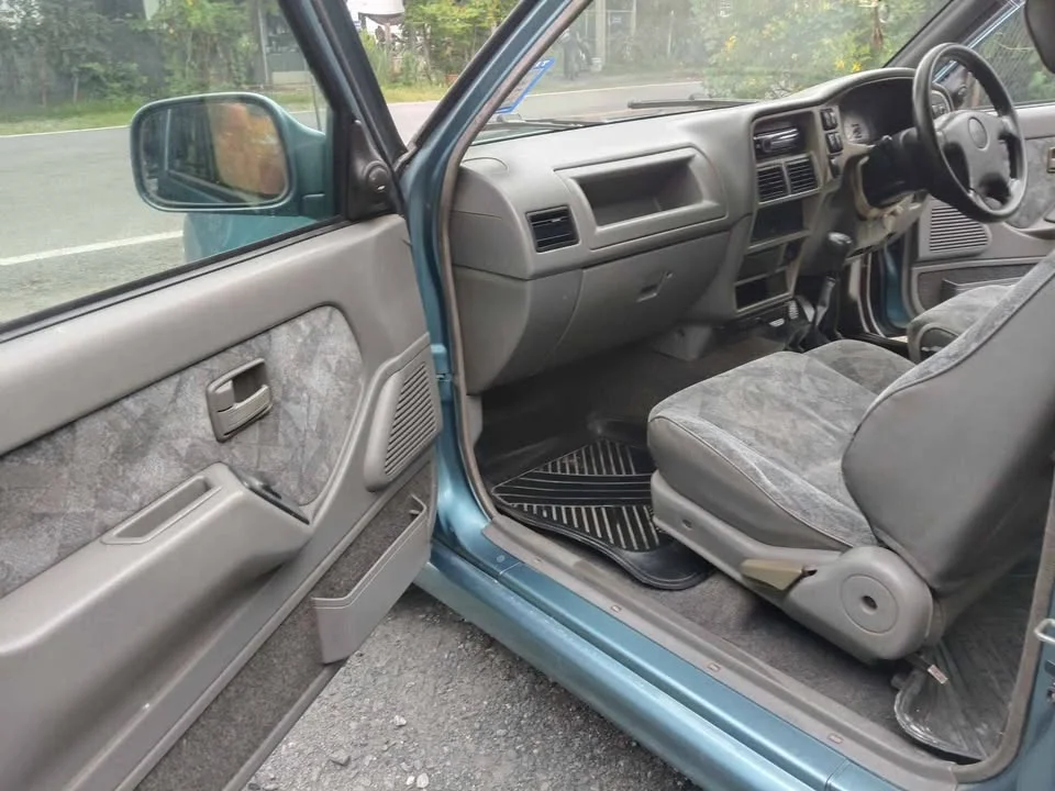 2002 Isuzu Faster Dragon Eyes III 3