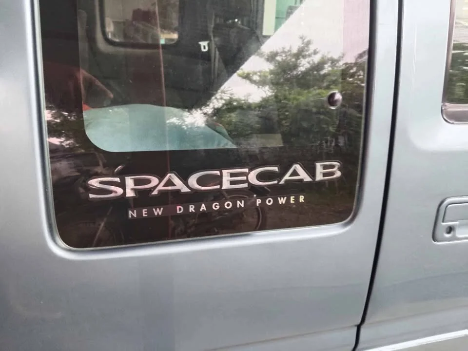 2002 Isuzu Faster Dragon Eyes III 2