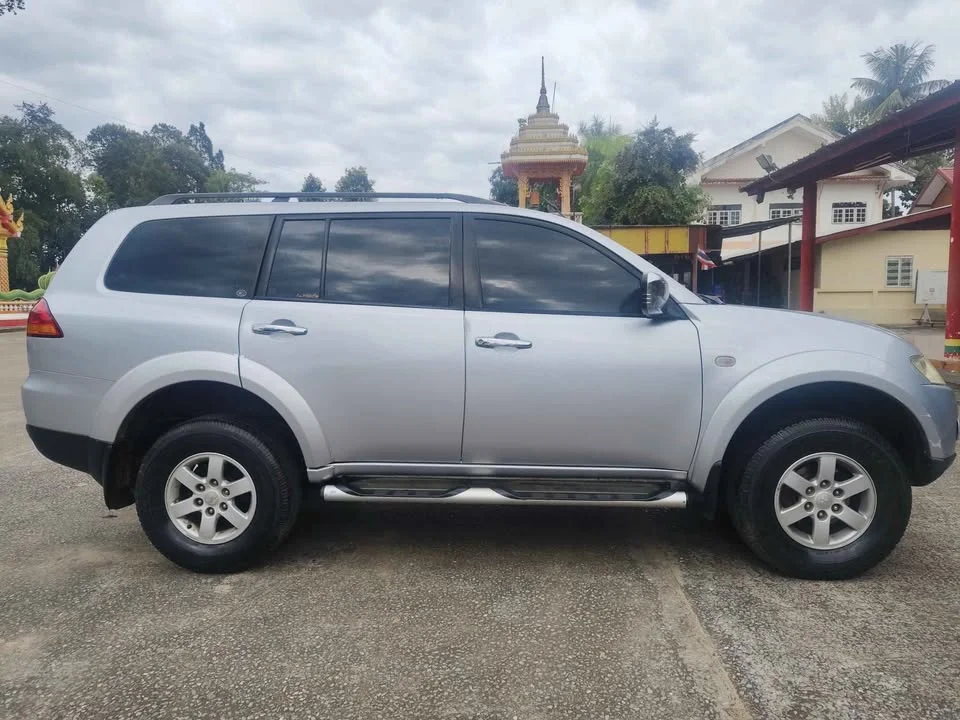 2009 Mitsubishi Triton IV 3