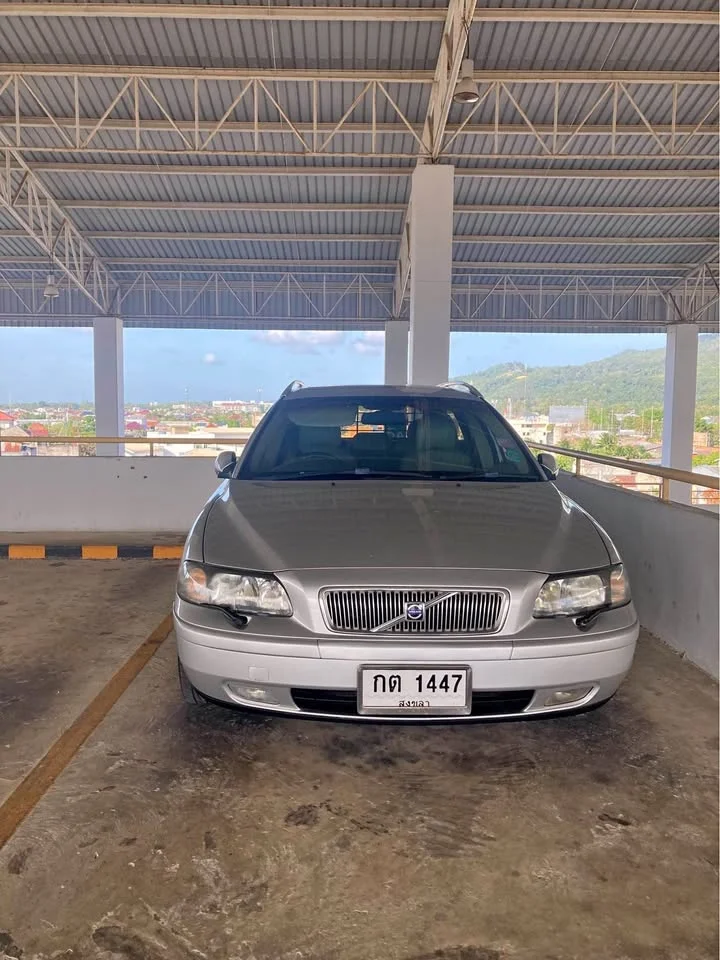 2002 Volvo V70 II 2
