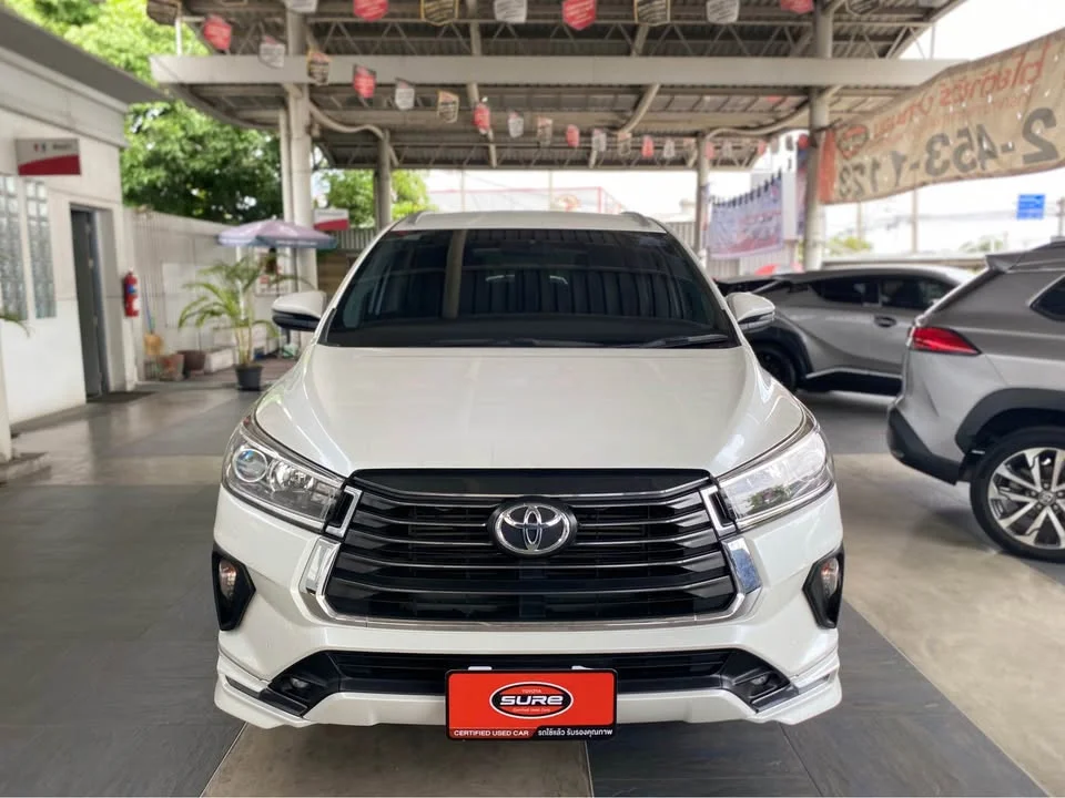 2023 Toyota Innova II 3