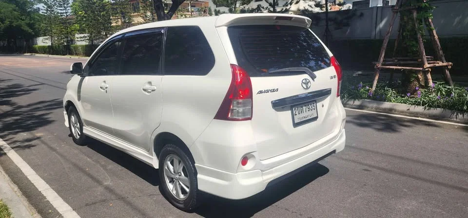 2014 Toyota Avanza II 3