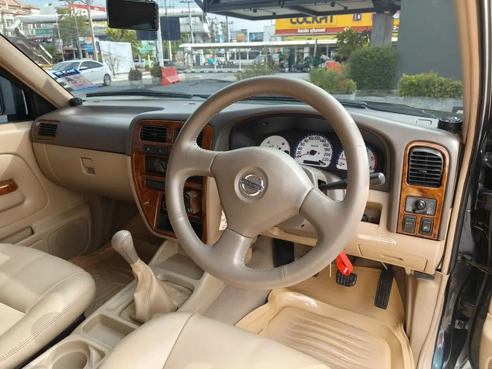 2002 Nissan TR Xciter I 3