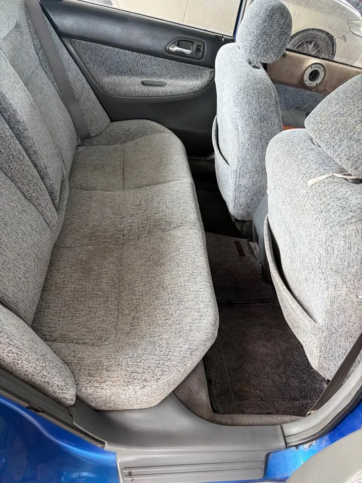 1995 Honda Accord V 2