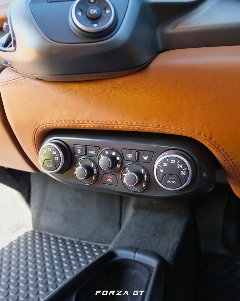 2012 Ferrari 458 2