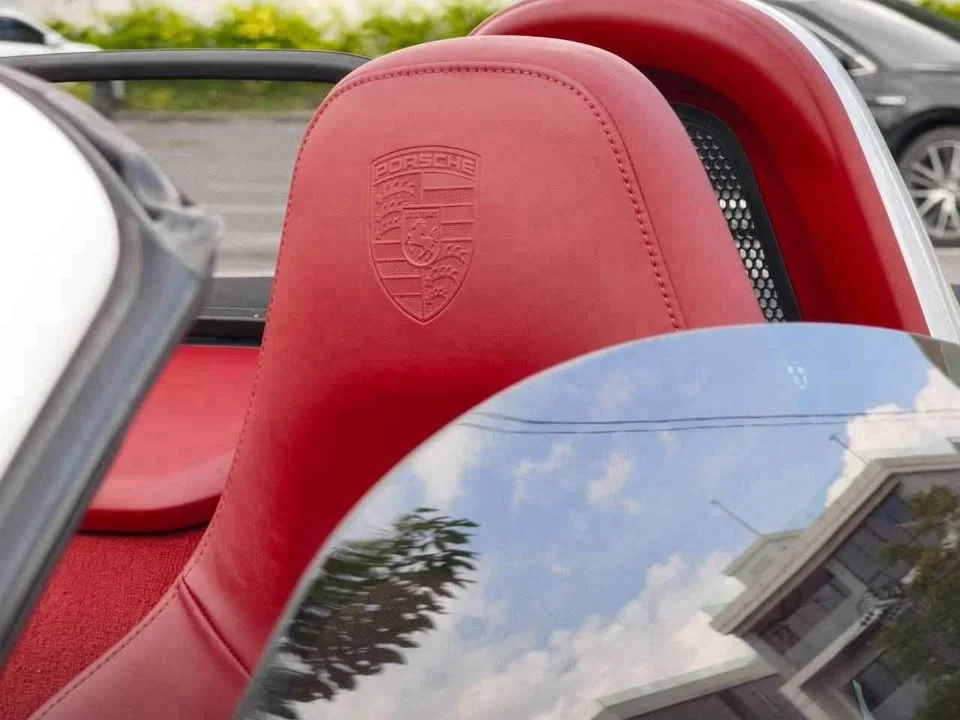 2016 Porsche 718 Boxster and Cayman IV 2