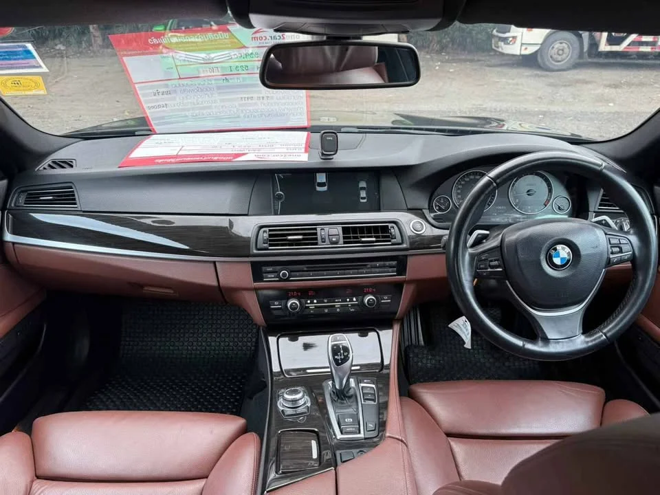 2011 BMW 5er F10, F11, F18 3