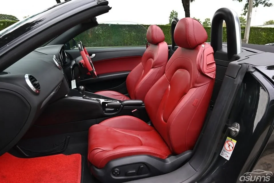 2010 Audi TT Mk2 2
