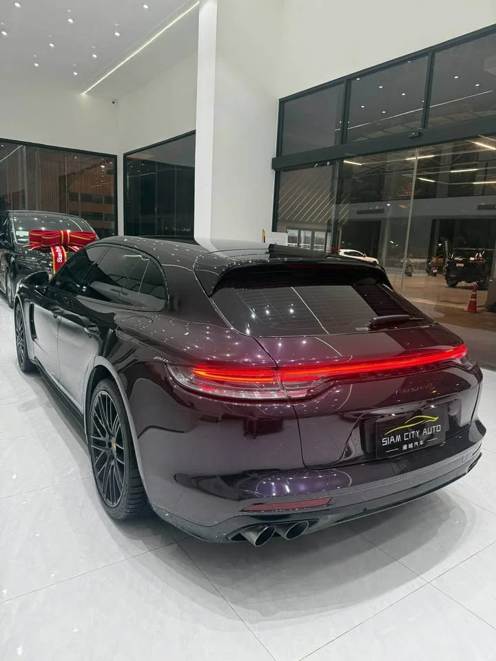 2024 Porsche Panamera II 2
