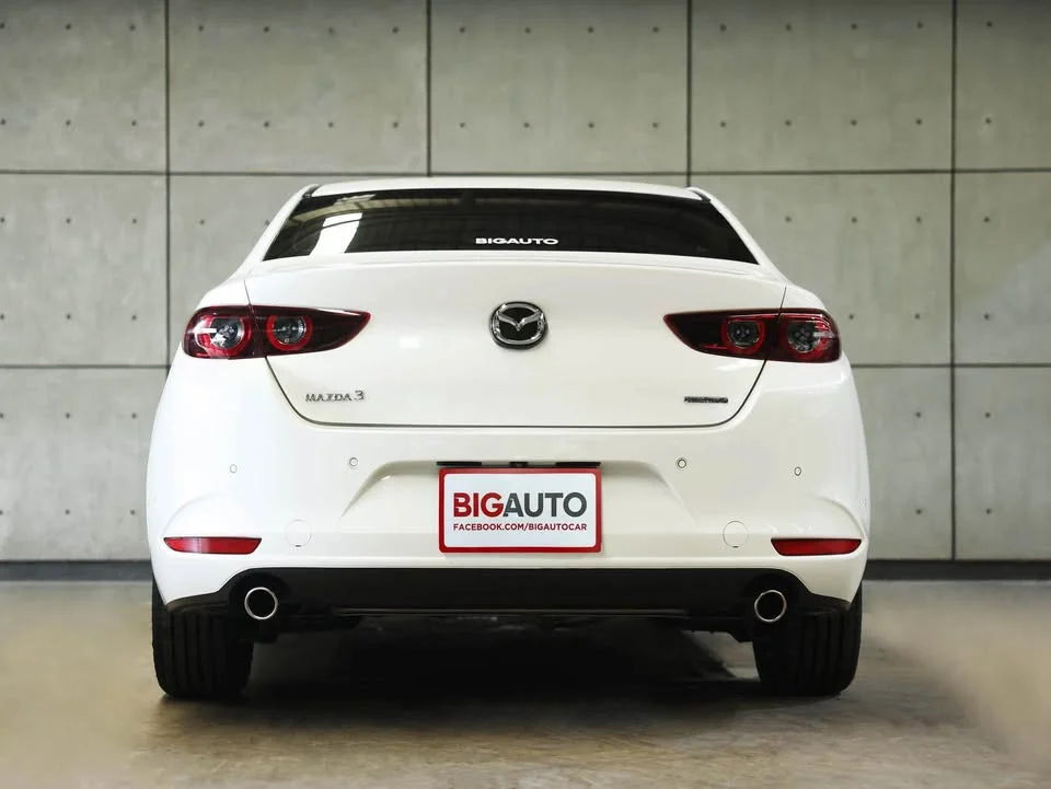 2021 Mazda 3 IV 2