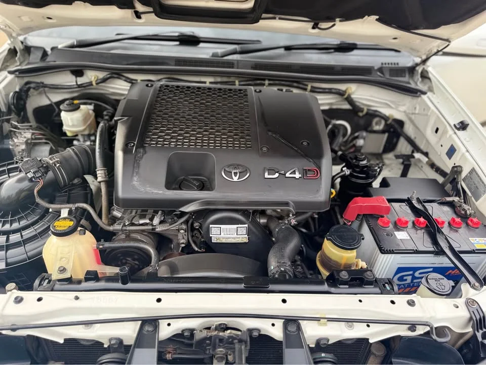 2014 Toyota Fortuner I 3