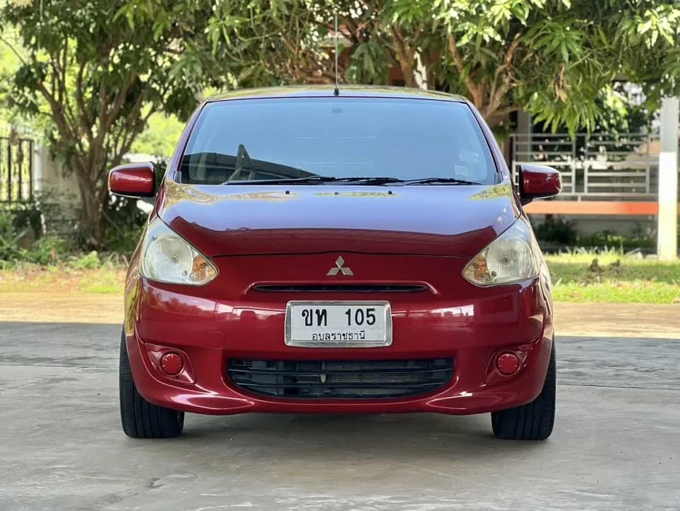 2014 Mitsubishi Mirage VI 3