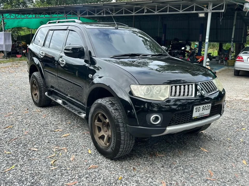 2013 Mitsubishi Pajero Sport II 3