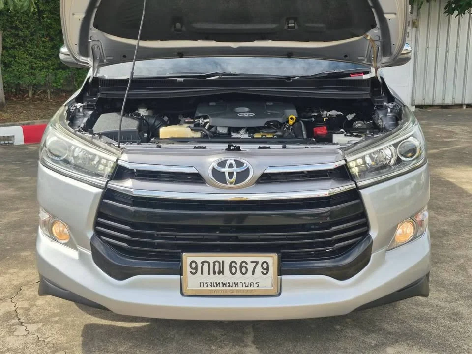 2019 Toyota Innova II 3