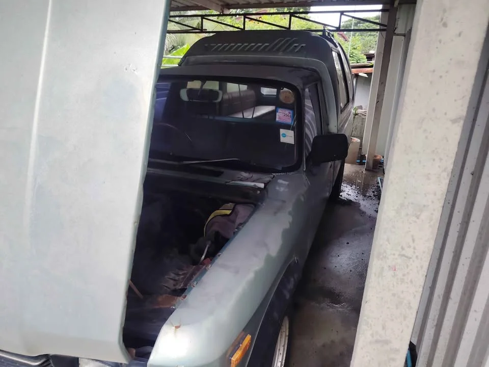 1971 Isuzu Faster Dragon Eyes I 3