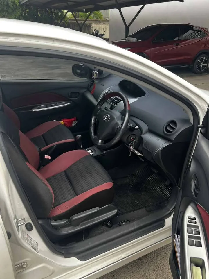 2010 Toyota Vios II 3