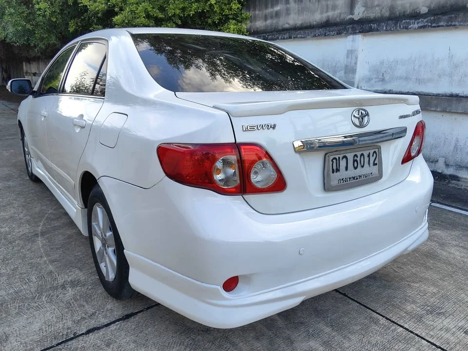 2009 Toyota Corolla Altis X (E140) 3