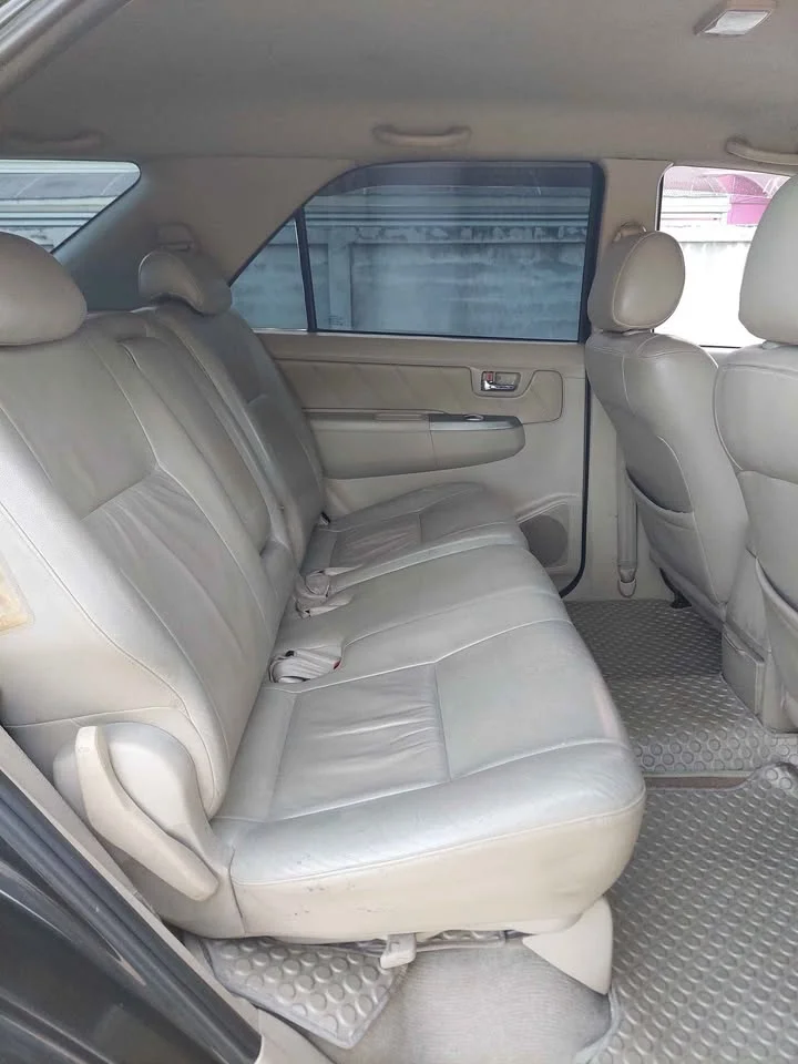 2005 Toyota Fortuner I 2
