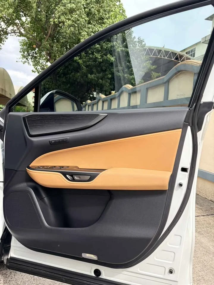 2025 Lexus NX II 2