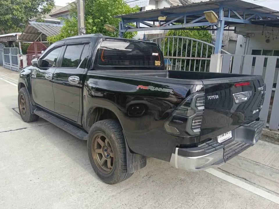 2018 Toyota Hilux VIII 3