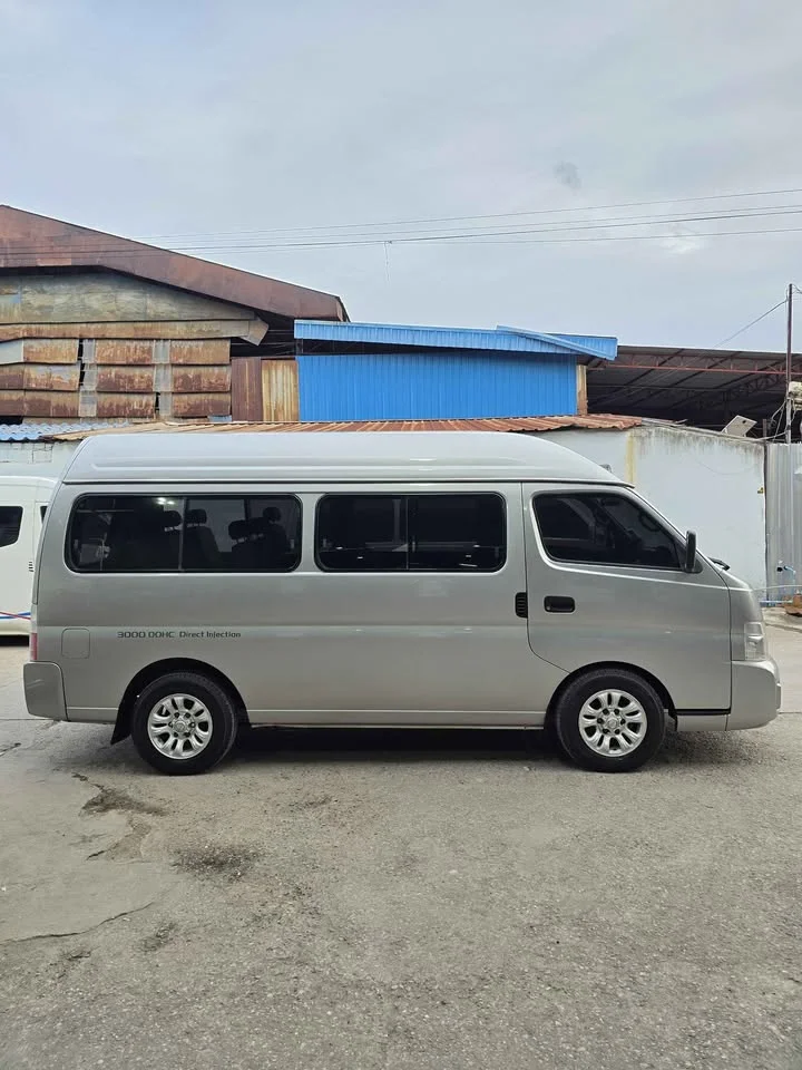 2005 Nissan Urvan V (E25) 3