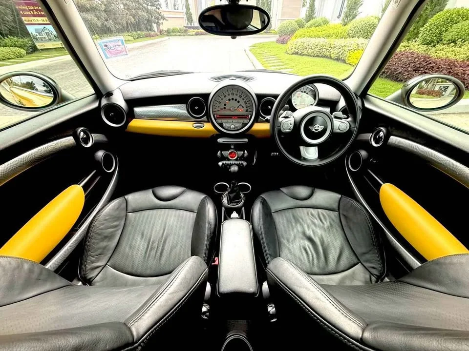 2008 Mini Hatch  III 2