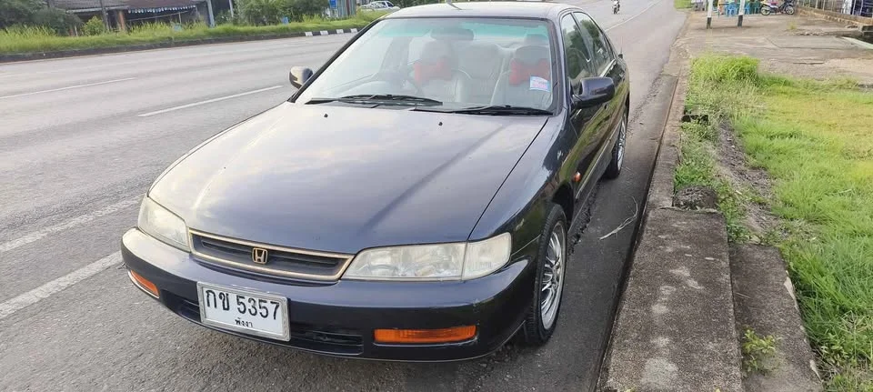 1995 Honda Accord V 3