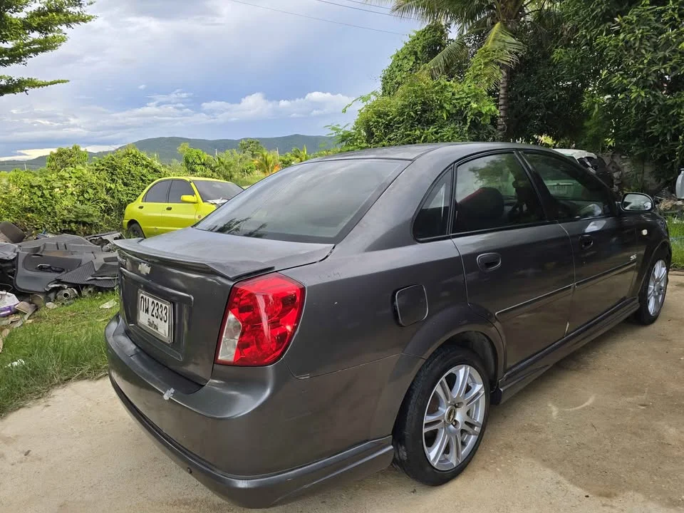 2006 Chevrolet Optra 3