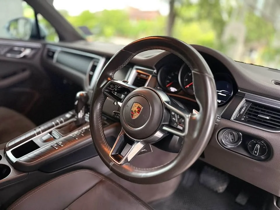 2014 Porsche Macan I 3