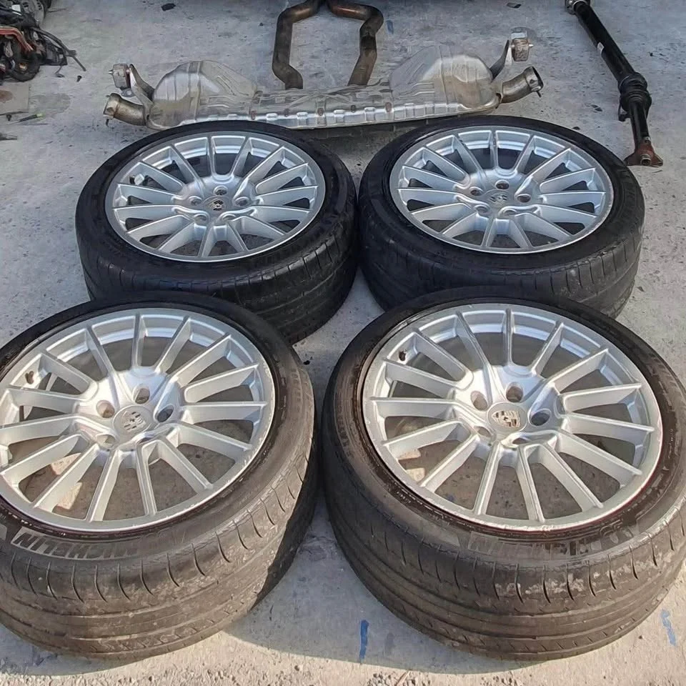 Porsche Cayenne I  2