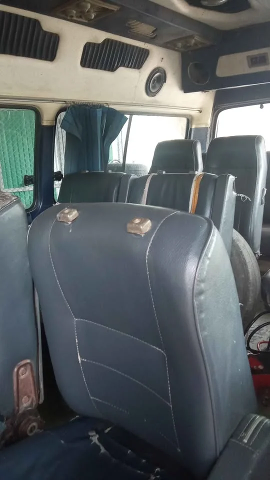 2000 Toyota Commuter IV (H100) 2
