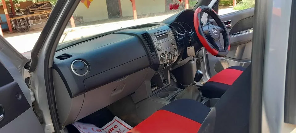 2011 Mazda BT-Series I 3