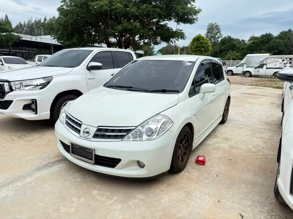 2009 Nissan Tiida I (C11) 3
