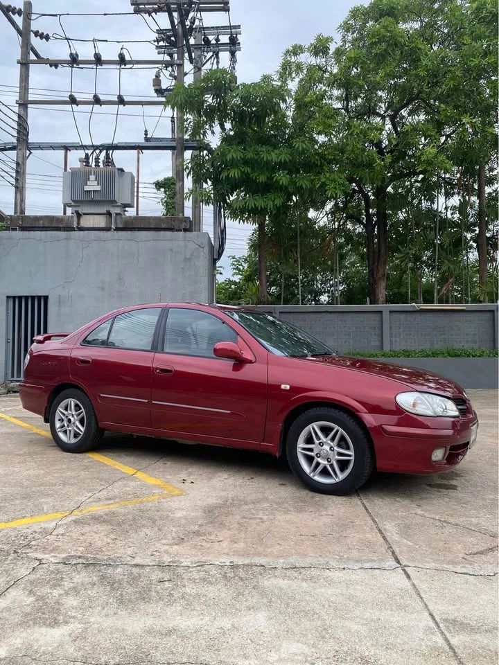 2002 Nissan Sunny N16 3