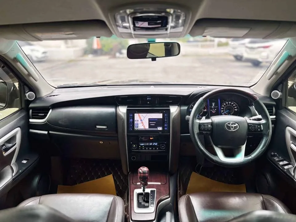 2018 Toyota Fortuner II 3