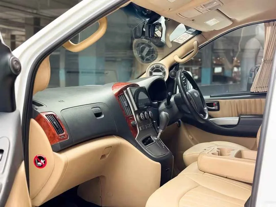 2011 Hyundai H-1 II 2