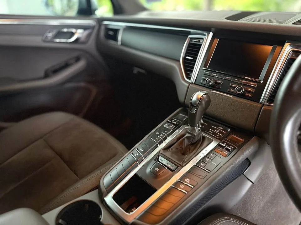 2014 Porsche Macan I 2
