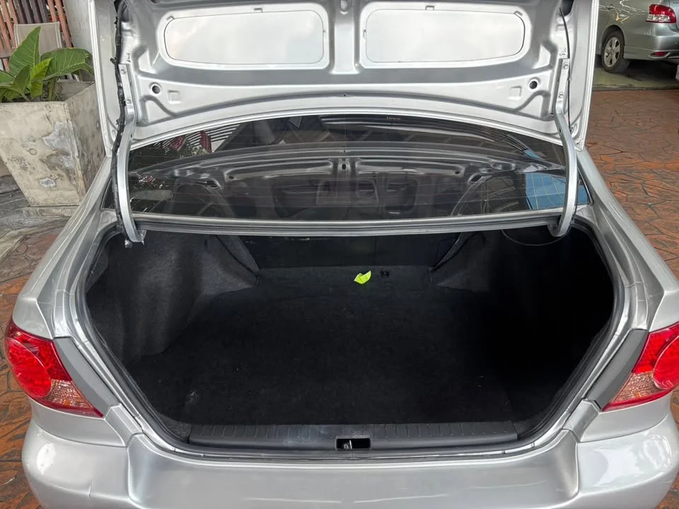 2004 Toyota Corolla Altis IX (E120) 3