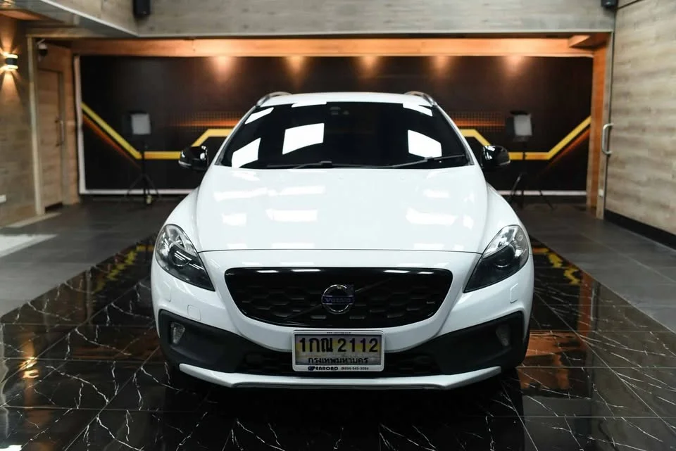 2016 Volvo V40 II 3
