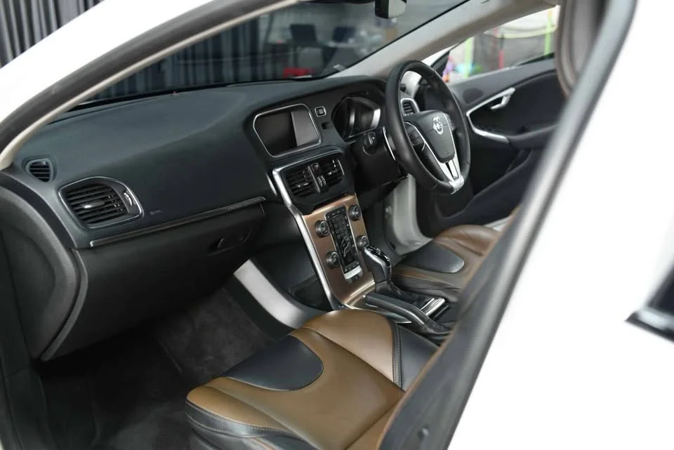 2016 Volvo V40 II 2