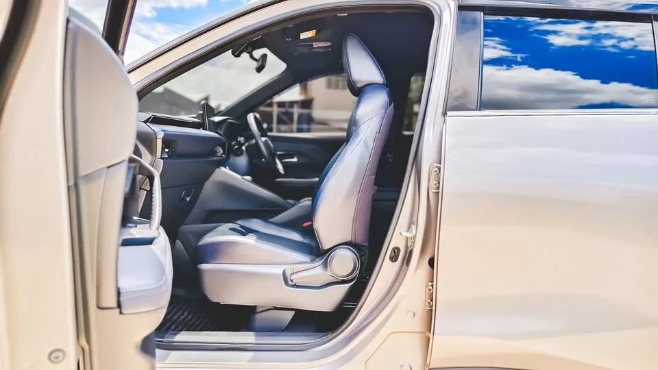 2024 Toyota Yaris Cross AC200 2