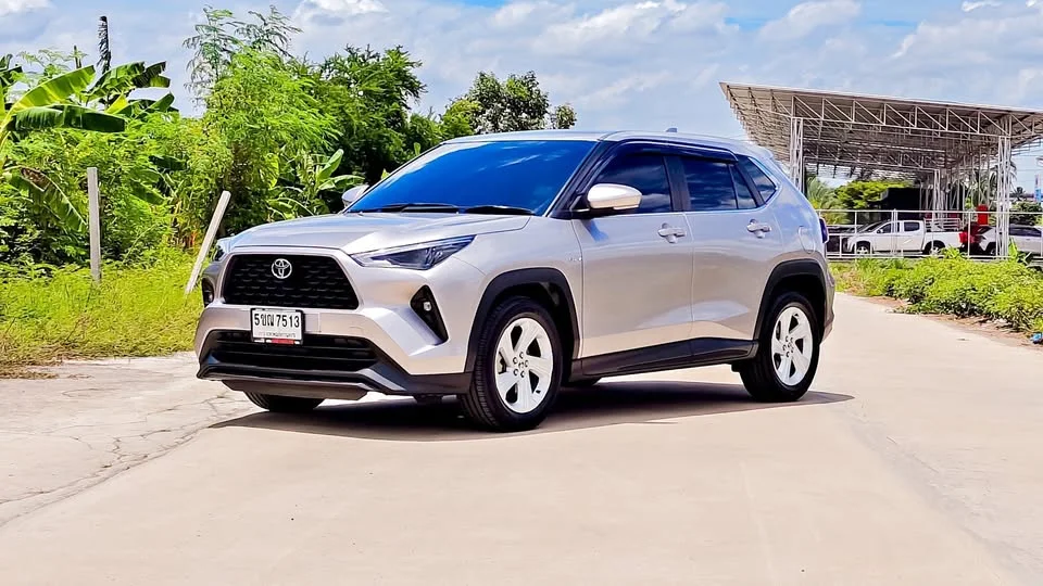 2024 Toyota Yaris Cross AC200 3