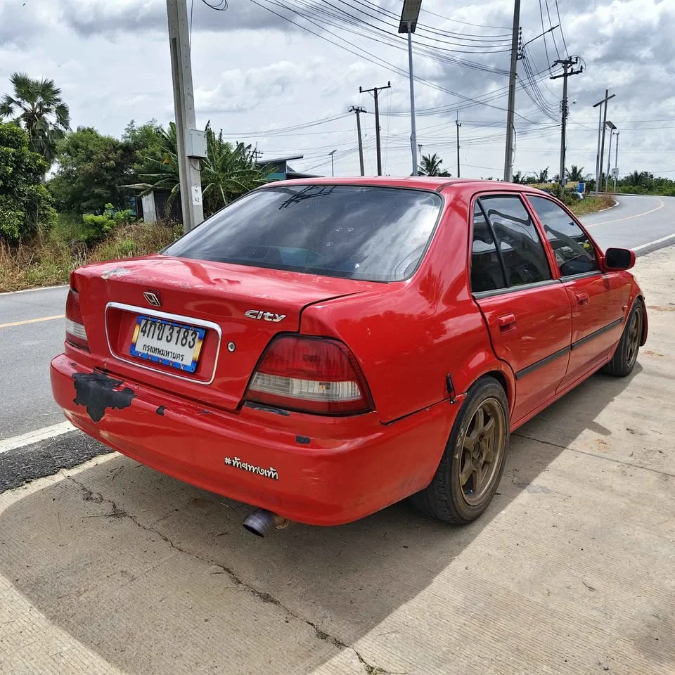 2000 Honda City III 2