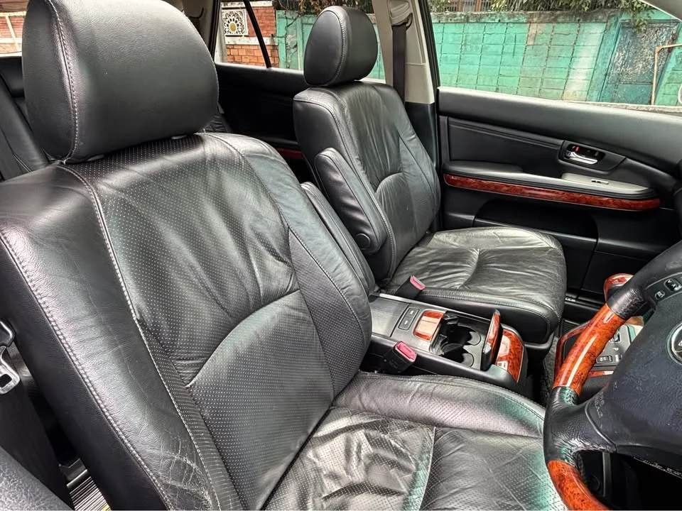2003 Toyota Harrier II 3