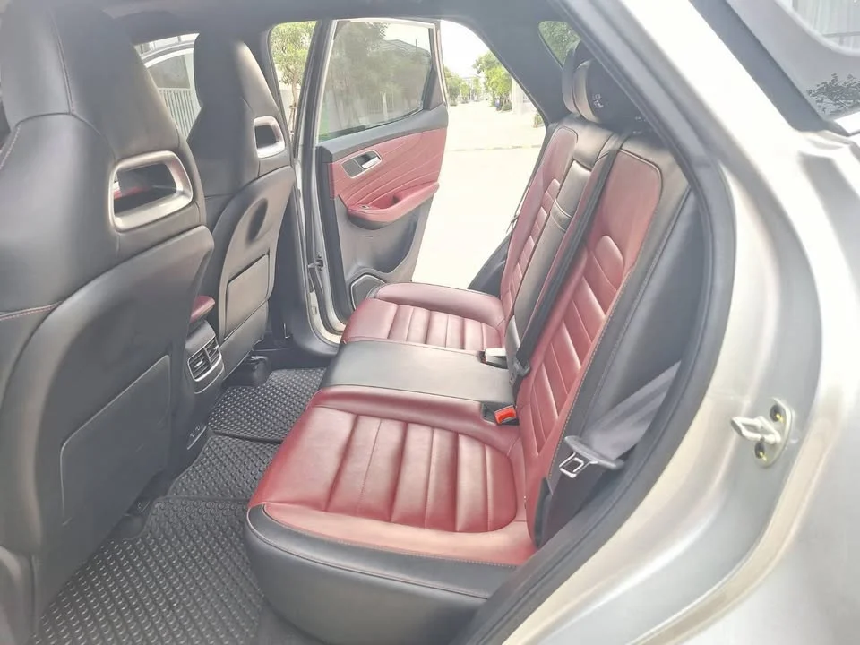 2021 MG HS 2